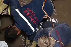 秦皇岛电梯井堵漏施工视频
